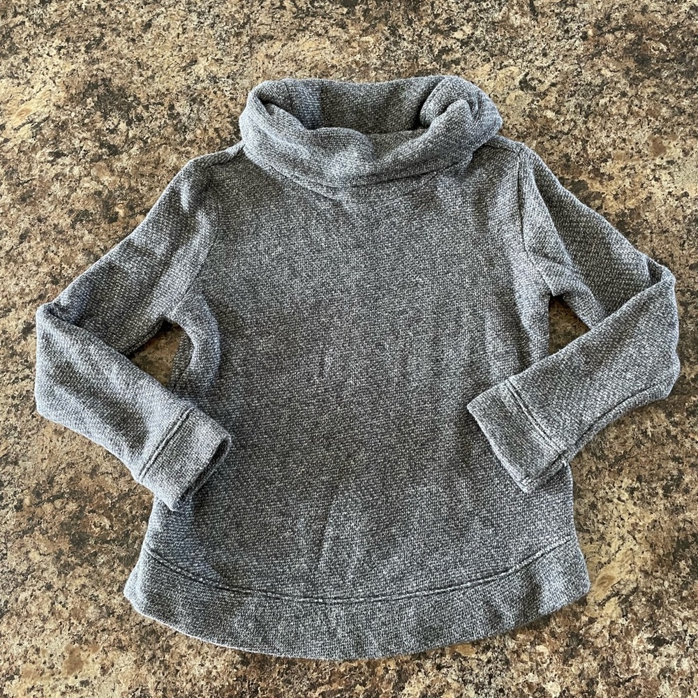 Old Navy grey with silver speck sweater turtle neck.